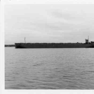 Integrated tug/barge system Carport/G-1 underway