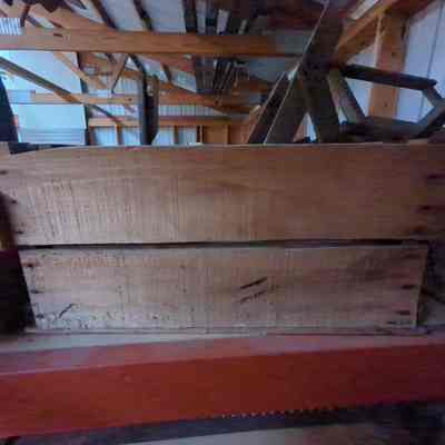 Fish Shipping Crate