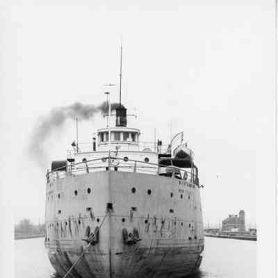 Maitland with line coming from bow mid-1970s