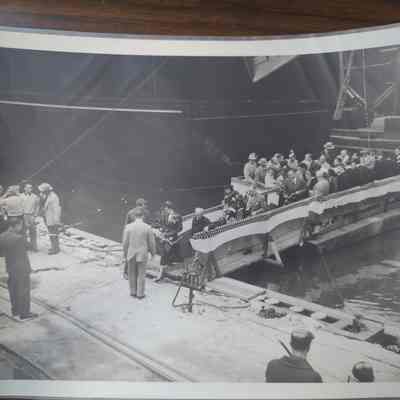 People leaving badger launching platform September 6, 1952