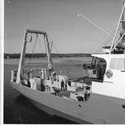 Tuna boat Old Colony underway