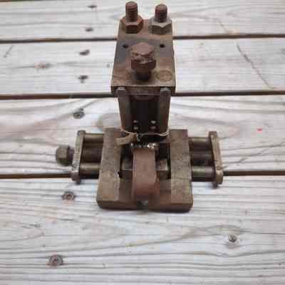 Rigger's Vise