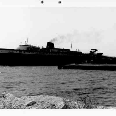 C&O Carferry Badger at Chicago Northwestern Slip Manitowoc 1977