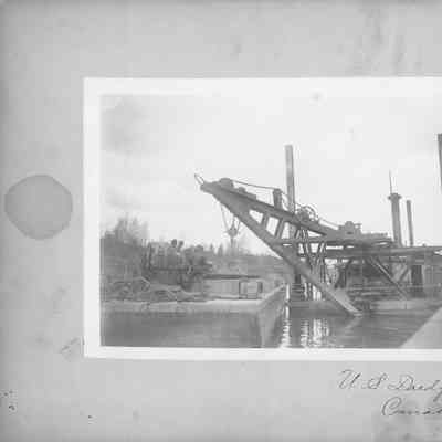 US Dredge no. 2 at Sturgeon Bay canal station 1897