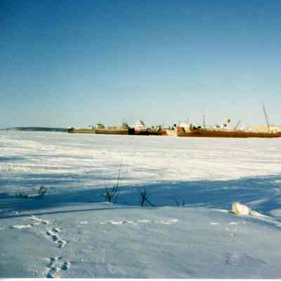 Winter fleet at Bay Shipbuilding 1994