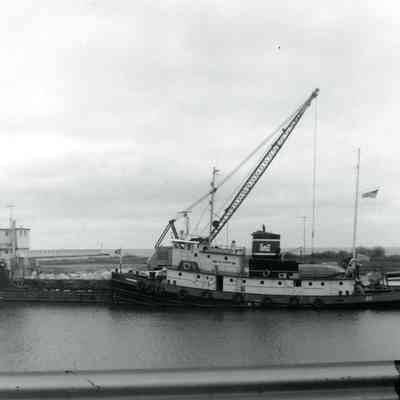 Tug Ludington and barge Milwaukee in Two Rivers 1975