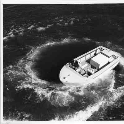 20' hydrojet Aluminum sport boat aerial view