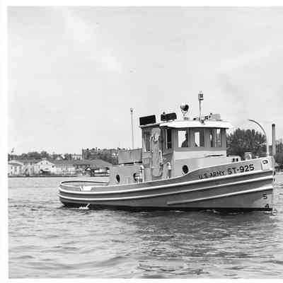 ST-925 underway