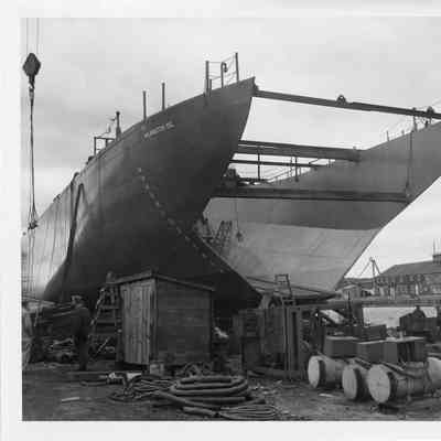 Construction of Barge G-1 at Christy Corp