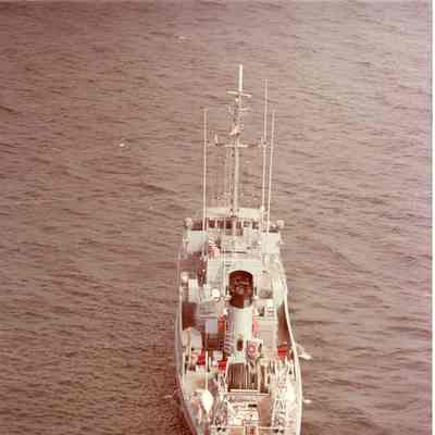 PBI Navy Ship MSC-325 / M-418 Safwa arial stern view