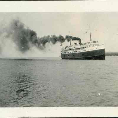 Ferry Carolina underway