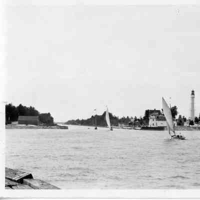 US Coast Guard Canal Sation at Sturgeon Bay