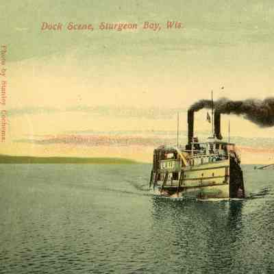 Dock scene Sturgeon Bay