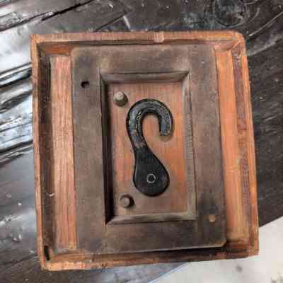 Sister Hooks Casting Mold