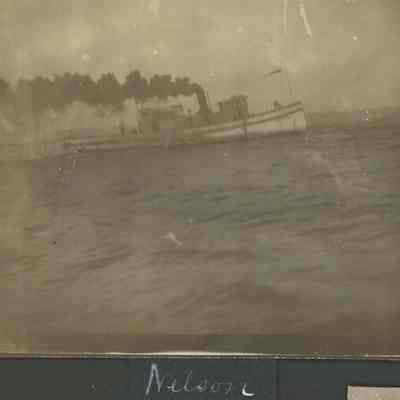 Tug Nelson underway