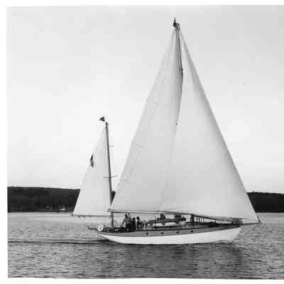 Flying Swan at Green Bay Yacht Club 1947