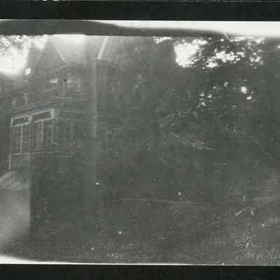Hotz family home Glencoe 1924