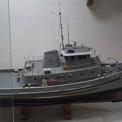 YTB #815 "Neodesha" Class Large Harbor Tug 109'