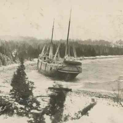 Halstead beached at Washington Harbor