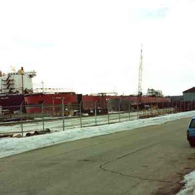Presque Isle, Burns Harbor, and Paul R. Tregurtha at Bay Shipbuilding 2001
