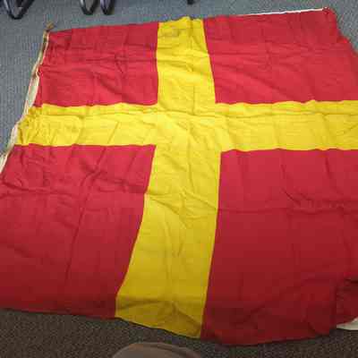 R Signal Flag