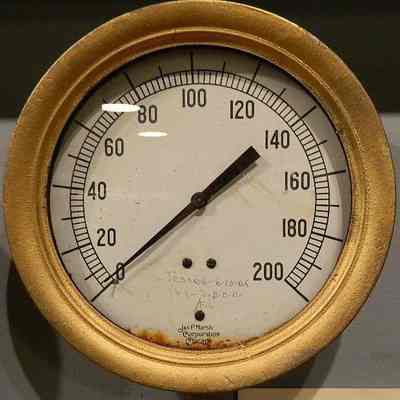 Steam Pressure Gauge