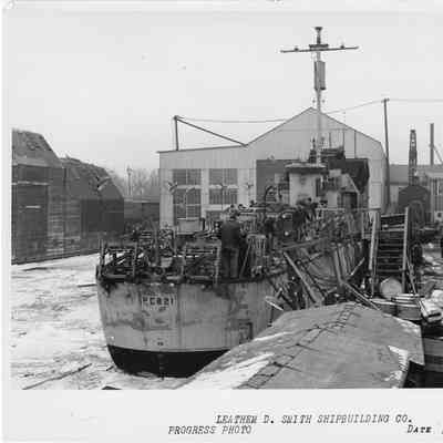 PC-821 at shipyard