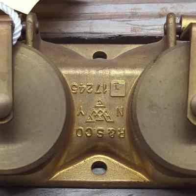 Receptacle