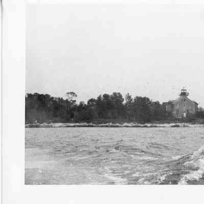 Pilot Island Lighthouse