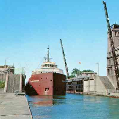 Arthur M. Anderson in MacArthur Lock