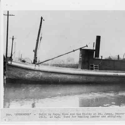 Steamer Schnowden docked