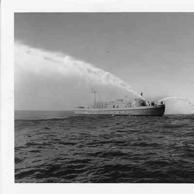 Joseph Medill water pump tests at sea