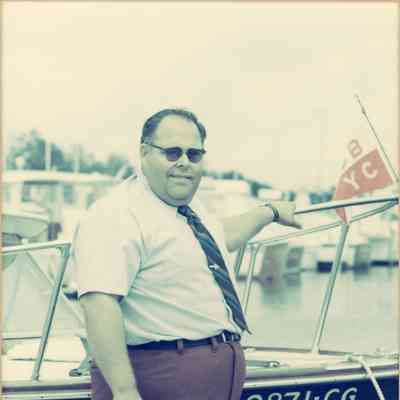 Allen Neuville Portrait SBYC Commodore 1974