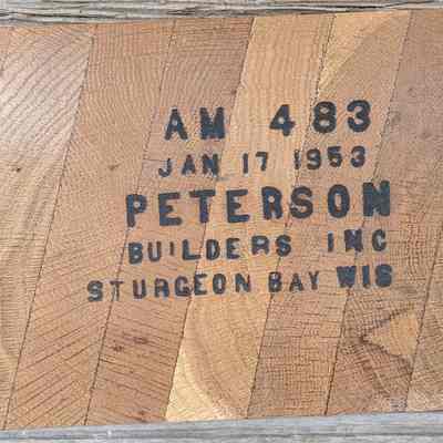 AM-483 Plaque