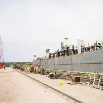 Charleston being built at Bay Shipbuilding 2007
