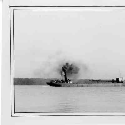 Unidentified vessel underway