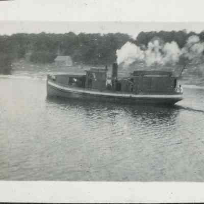 Fish tug Elsa M