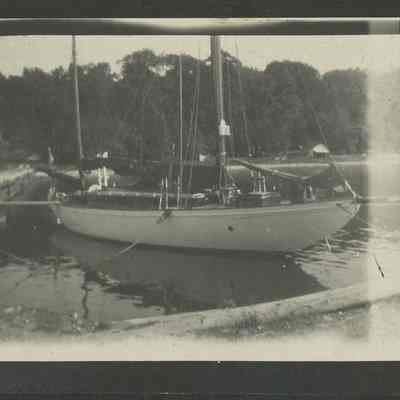 Yawl Algonquin docked at Egg Harbor