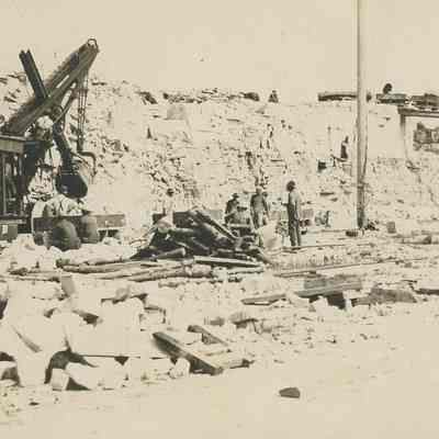 Steam shovel at quarry