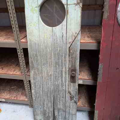 Arrow Door
