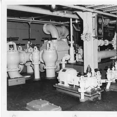 Spartan engine room October 15, 1952