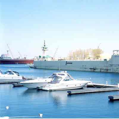 Cement barge Integrity 2006