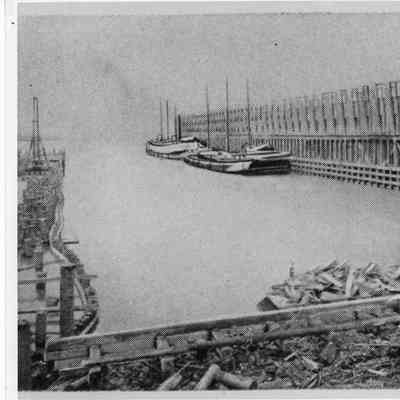 Schooners Ironton and Hecla docked at Two Harbors