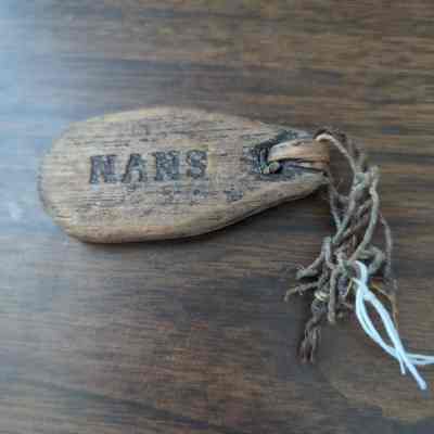 NANS identification tag