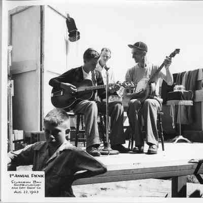 Musicians playing at SBSB&DD Co. 1st annual picnic August 22, 1943