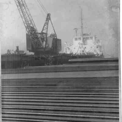 STR Hood unloading steel