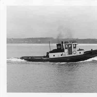 Tug Sturshipco underway