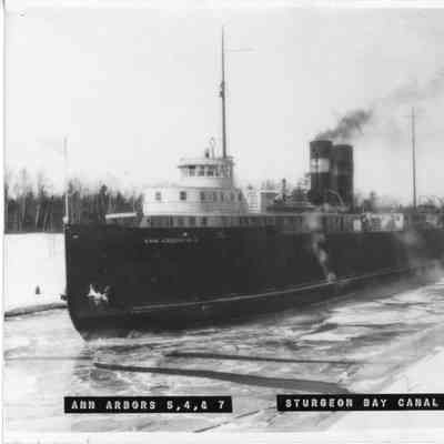 Ann Arbor no.4, Ann Arbor no.5, and An Arbor no.7 in Sturgeon Bay Canal 1930