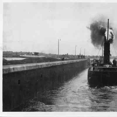 Boat going through the canal