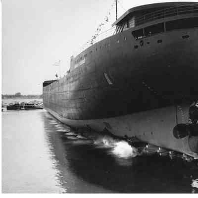 Edmund Fitzgerald going down ways 1958